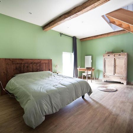 Les Chambres D'Hotes De Sophie Piennes Luaran gambar