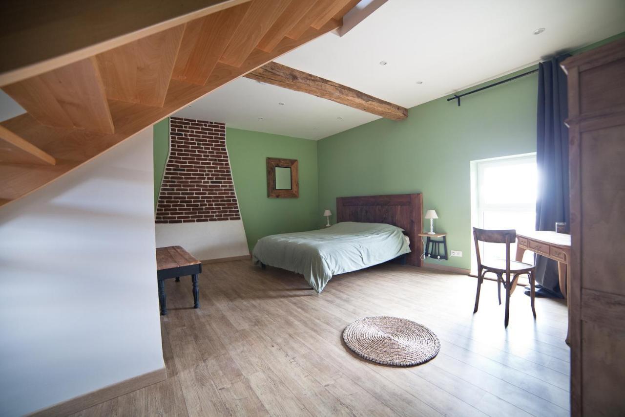 Les Chambres D'Hotes De Sophie Piennes Luaran gambar